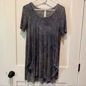 Primi Gray Distressed T-Shirt